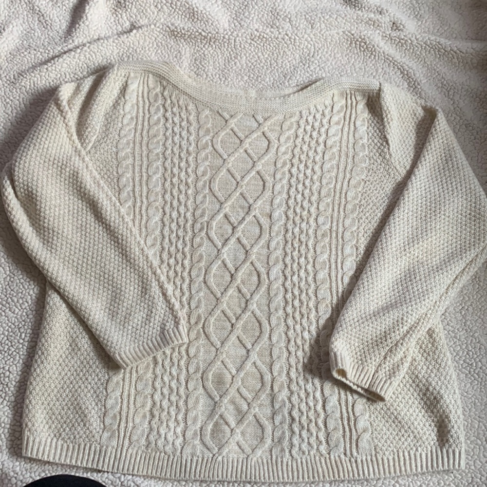 ⭐️3/$15⭐️ Croft & Barrow Women’s Sweater